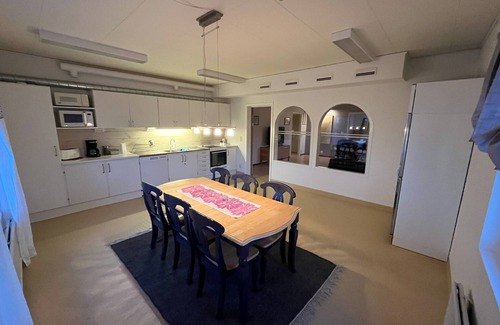 Tarendo House | Spacious 6bedroom 4bathroom house in Tärendö