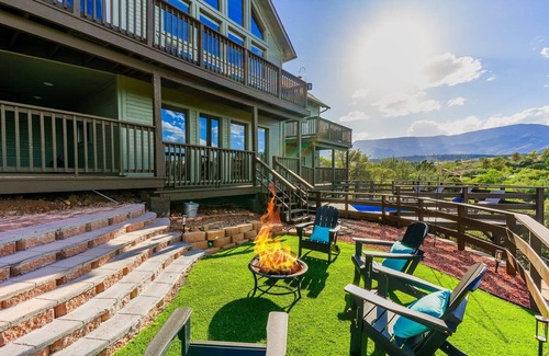 Cottonwood-Verde Village House | Spacious 7-bedroom House in Breathtaking Cottonwood with 11 Beds and amenities.