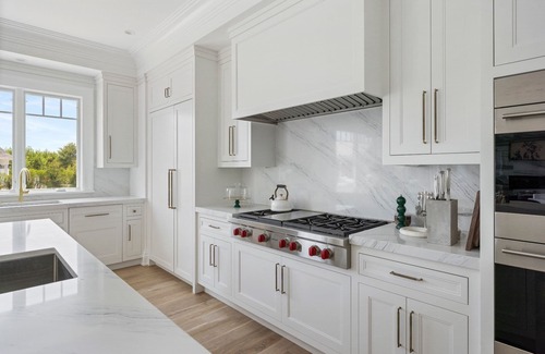 Southampton House | Spacious 7-bedroom house with fitness room, WiFi in delightful Southampton
