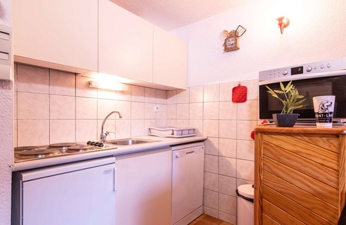 Saint-Lary-Soulan Apartment | Spacious 8-Person Apartment in Saint Lary, Near Ski Lifts & Hot Springs, Pet-Friendly