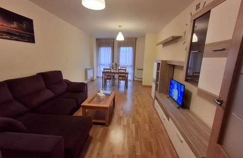 Vilagarcia de Arousa Apartment | Spacious apartment in charming Vilagarcía de Arousa