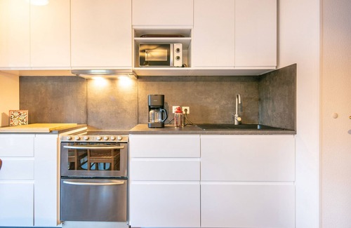 Saint-Sorlin-d'Arves Apartment | Spacious apt 7 ppl, mountain view balcony
