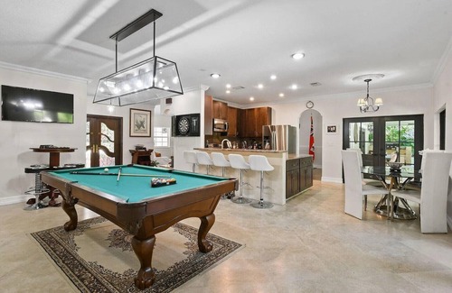 Hunt Club House | Spacious Acre Retreat in Exclusive Gated community