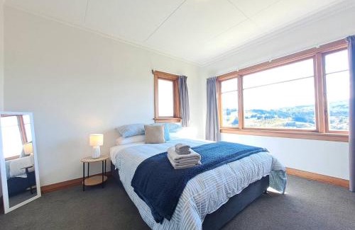 Dunedin House | Spacious, Affordable, Peaceful Family Home
