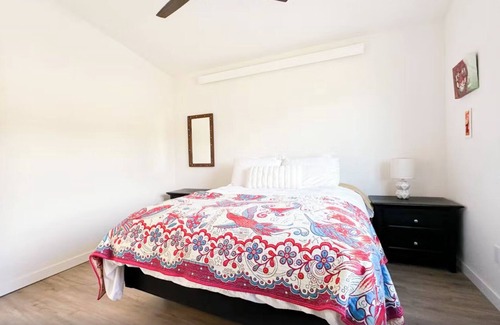 Clinton Apartment | Spacious, Airy, Ocean View Apartment on Whidbey!