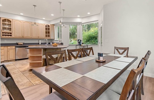 Northeast Anchorage House | Spacious Anchorage Getaway