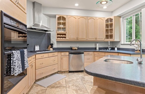 Northeast Anchorage House | Spacious Anchorage Getaway