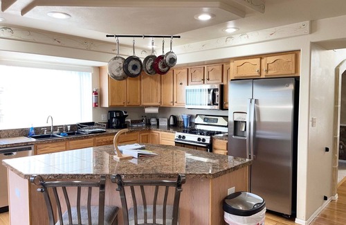 Northeast Colorado Springs House | Spacious and beautiful 3 bdrm 2 1/2 baths Quiet neighborhood close to everything
