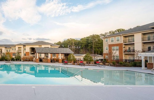 Morrisville Apartment | Spacious and Comfy 1BR with Workspace+Gym+Parking