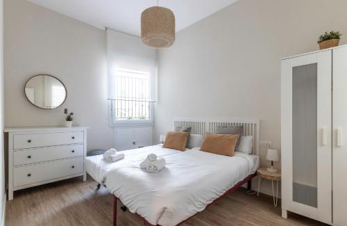 Indautxu Apartment | Spacious and lovely in the City Center of Bilbao