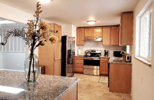 Littleton House | Spacious and Quiet Home in Centennial