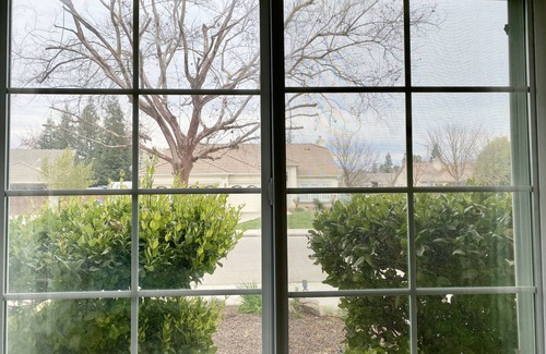 Raisin House | Spacious and Relaxing guest unit in Fresno