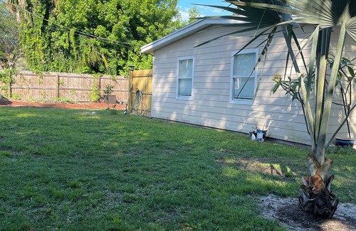 Coquina Key House | Spacious and stylish on coquina key private bedroom and dedicated bathroom.