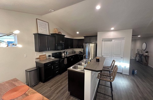 Kuna House | Spacious and stylish 3-bed 2-bath home with everything you need and more!