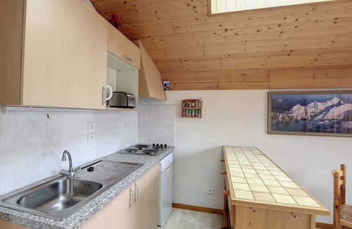 Saint-Jean-dʼAulps Apartment | SPACIOUS APARTMENT - SAINT JEAN DAULPS SKI RESORT - 6 PEOPLE - OURSON 59