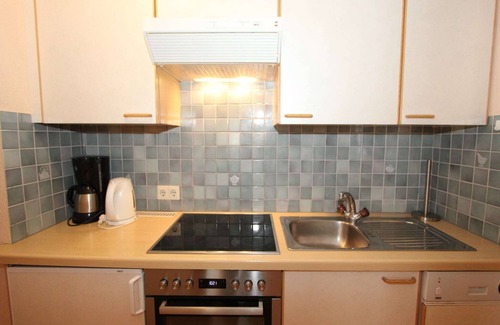 Huben House | Spacious Apartment in Längenfeld with Sauna