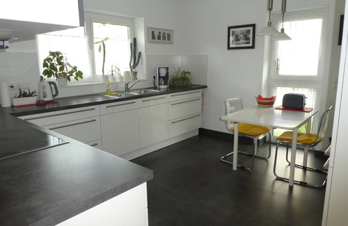 Reick Apartment | Spacious apartment close to the center