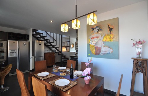 Roses Town Center Apartment | Spacious Apartment in Roses, Costa Brava! 4 Bedrooms, Near the Beach, Free Wi-Fi. Book now!
