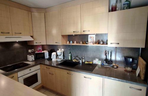 Saint-Raphael Apartment | Spacious apartment for 6 with balcony