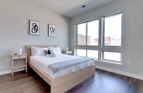 Jefferson Manor Apartment | Spacious Apartment in Alexandria