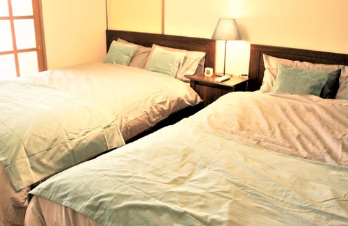 Itabashi Apartment | Spacious Apartment IkebukuroSunshine City - Feliz Chiyoda Room 206 / Itabashi-ku Tokyo