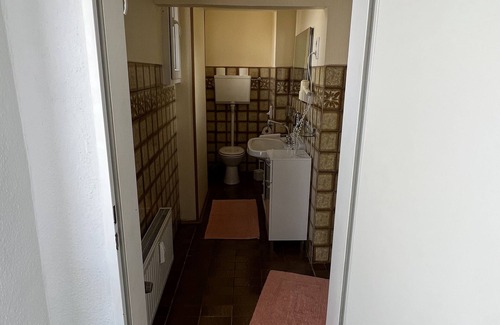 Kettwig Apartment | Spacious apartment on the ground floor Essen Kettwig