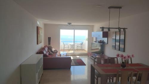 Benalmadena Apartment | Spacious apartment with a great view