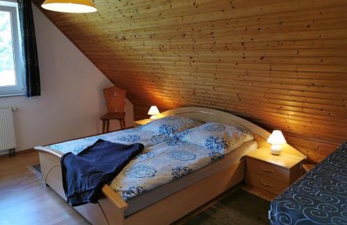 Usedom Apartment | Spacious appartment in Wilhelmshof near Lake
