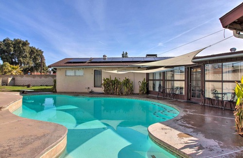 Bakersfield House | Spacious Bakersfield Vacation Rental with Fire Pit