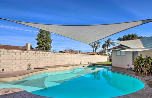 Bakersfield House | Spacious Bakersfield Vacation Rental with Fire Pit