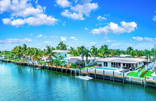Garden Isles House | Spacious-beachie-on the water-3BR-Sunset-View-BBQ-HeatedPool-WiFi-AC-kayaks-doc