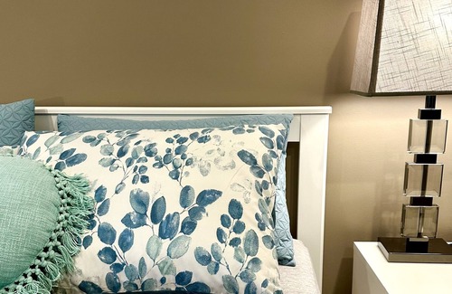 Sugar Hill House | Spacious bedroom close Buford