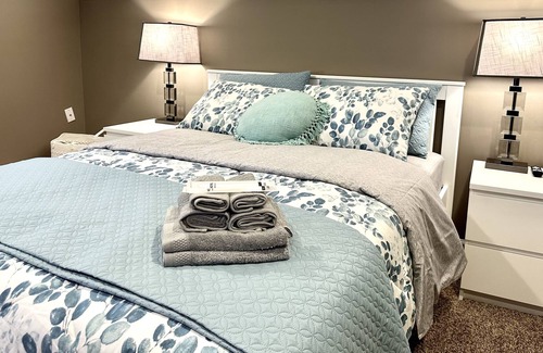 Sugar Hill House | Spacious bedroom close Buford