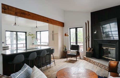 Wautoma House | Spacious Blair Lake House