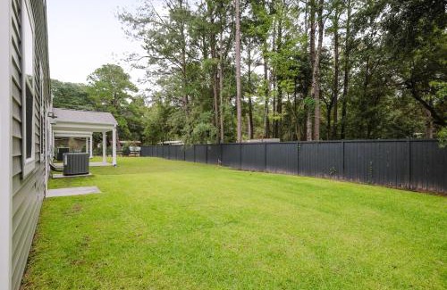 Bluffton House | Spacious Bluffton Retreat for Families & Friends