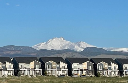 Longmont House | Spacious, bright SW Longmont home close to Boulder