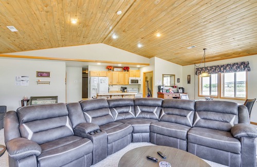 Buena Vista House | Spacious Buena Vista Home w/Fire Pit Near Skiing!
