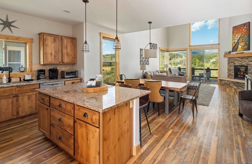 Winter Park House | Spacious cabin w/hot tub & ski loop