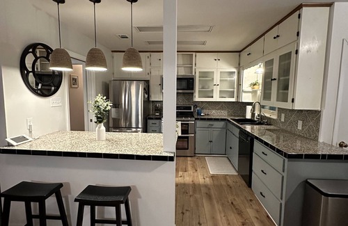 Wooten House | Spacious Central Austin home with full casita. Huge private backyard