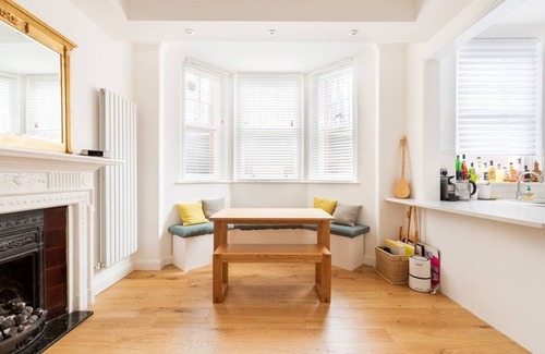 Westminster Apartment | Spacious Central London 1-bed flat in Westminster