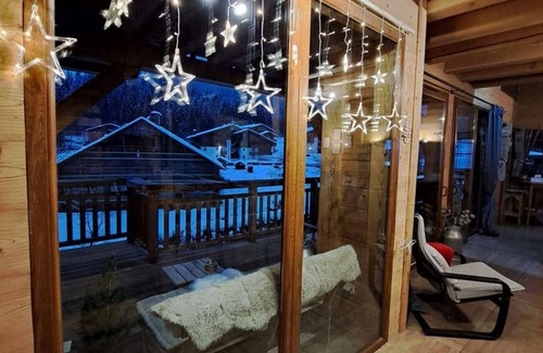 Chatel Ski Chalet | Spacious chalet for 14, sauna & jacuzzi