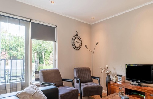 Garderen House | Spacious Chalet in Garderen with fenced garden