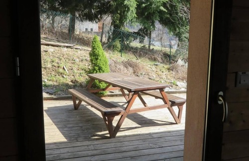 Vaujany Ski Chalet | Spacious Chalet, peaceful location, easy access to ski lifts & amenities!