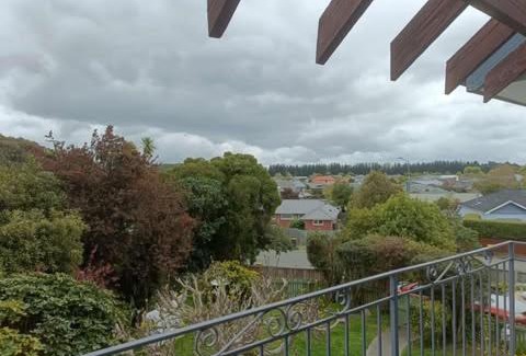Shirley House | Spacious City Apartment With Amazing Views