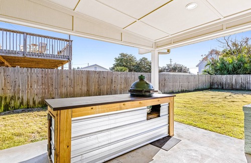 Kiska Beach House | Spacious Coastal Home W/ Gas Grill, Enclosed Yard, Central AC & Full Kitchen!