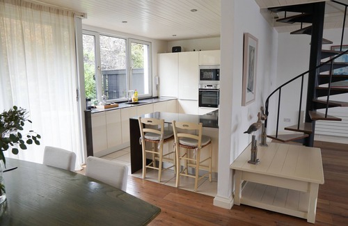 Kinsale House | Spacious Comfortable Holiday Home