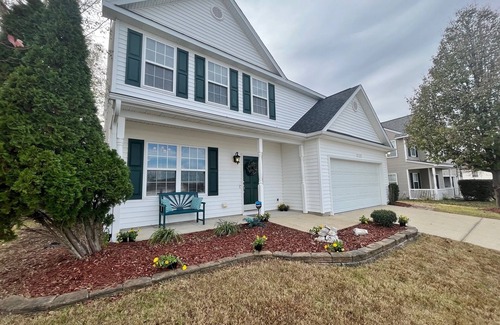 Southeast Raleigh House | Spacious, comfortable home for your family in a private, quiet neighborhood.