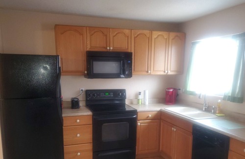 Thornton House | 《 Spacious & Comfortable Two-Story House & View 》