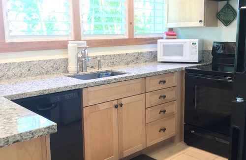 Princeville Condo | Spacious, Comfortable with Full Kitchen