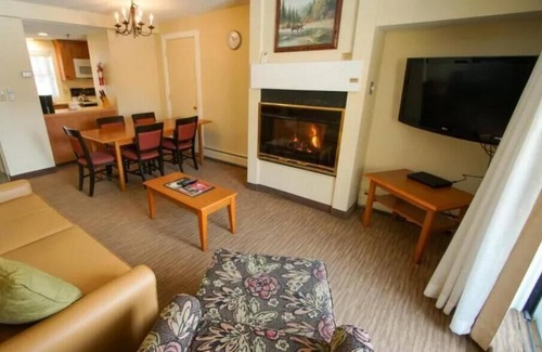 Lincoln Condo | Spacious condo with large patio directly across the street from Loon Mountain.